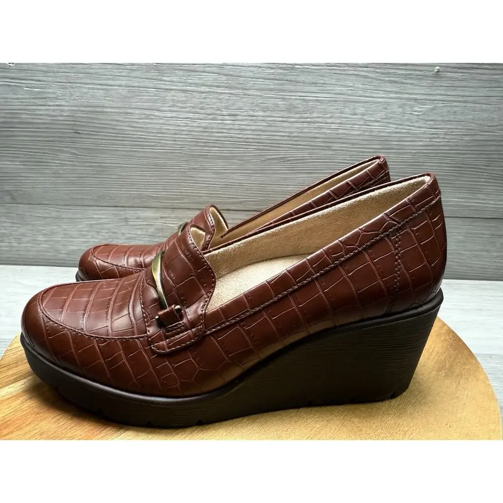 Soul Naturalizer Brown Achieve Slip On Wedge Women’s 7.5 W